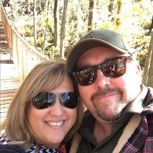 Meet your Posher, Cindy